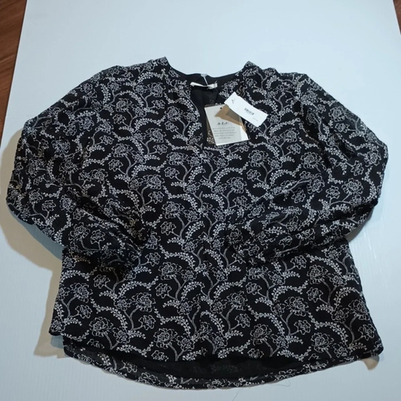 ALC Black Mad White Floral Double Lined Sheer Blouse A24 - Picture 1 of 6